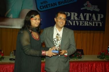 Pratap University Jaipur Career Counselling with Chetan Bhagat photo 3